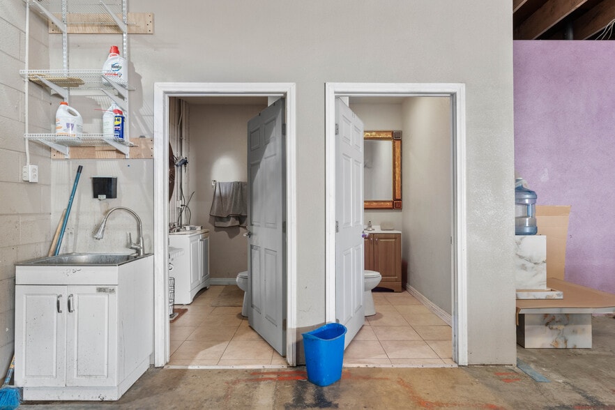 More Photos Of 491 W Rialto Ave, Rialto Manufacturing For Sale