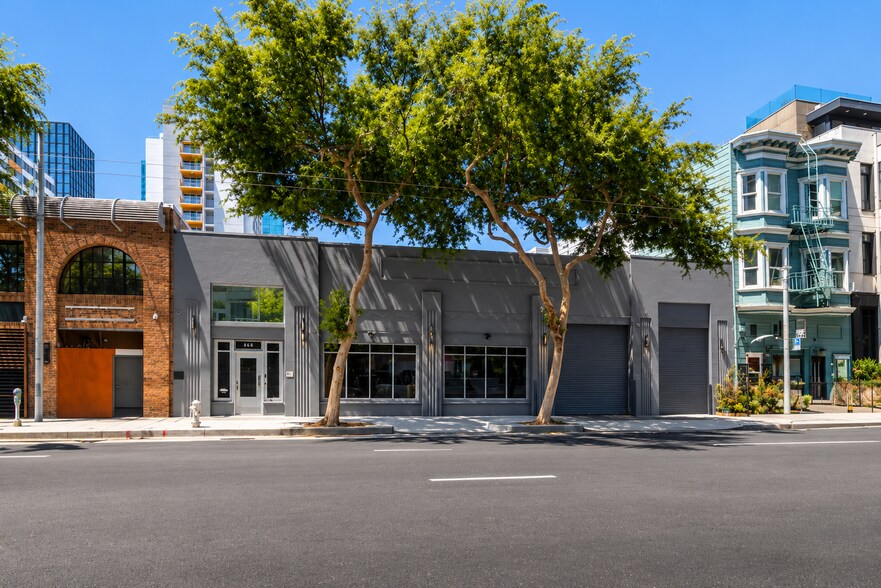 Primary Photo Of 868 Folsom St, San Francisco Service For Lease