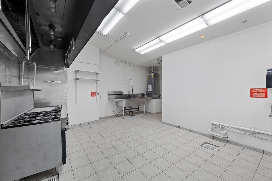 More Photos Of 721 Buol Rd, Pahrump General Retail For Sale