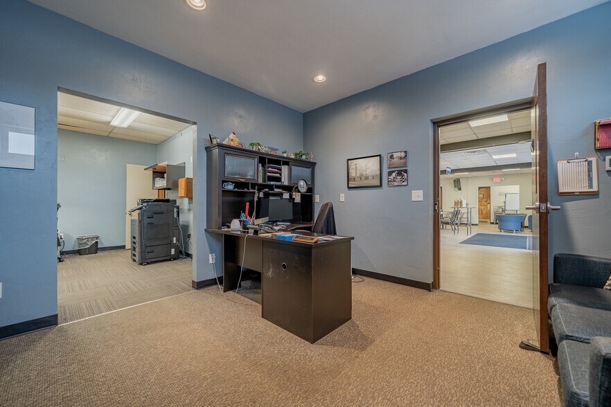 More Photos Of 1331 High Ave, Oshkosh Religious Facility For Sale