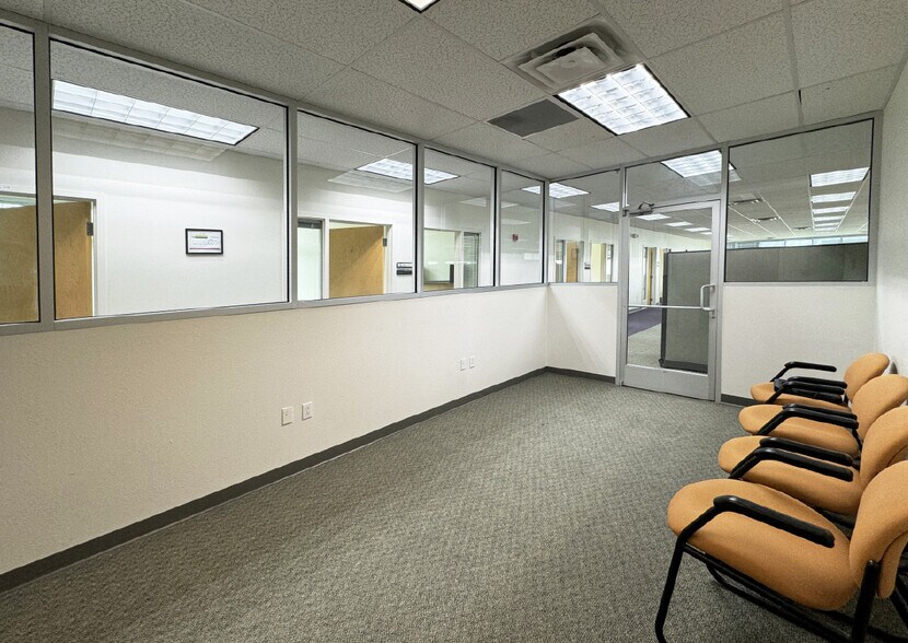 More Photos Of 10421 Research Rd SE, Albuquerque Industrial For Lease