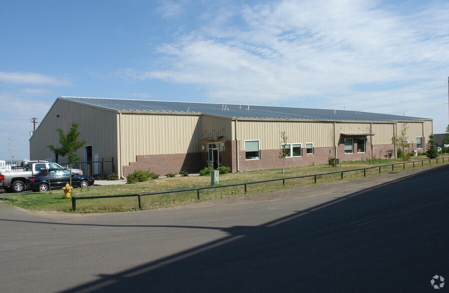 More Photos Of 5301 Vasquez Blvd, Commerce City Warehouse For Lease