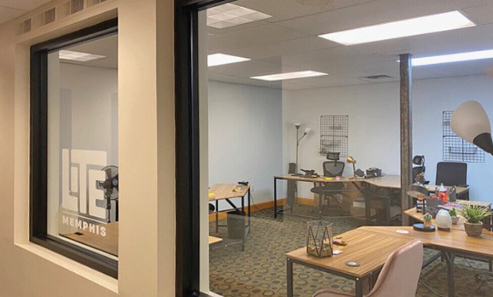 More Photos Of 650 New York St, Memphis Loft Creative Space For Sale