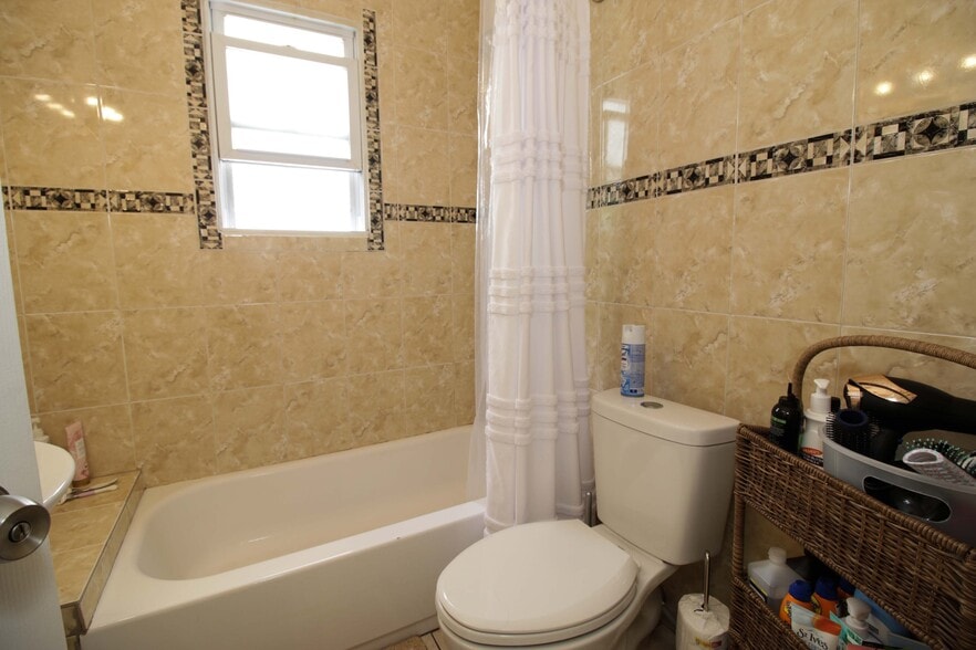 More Photos Of 201 Hackensack Plank Rd, Weehawken Restaurant For Sale