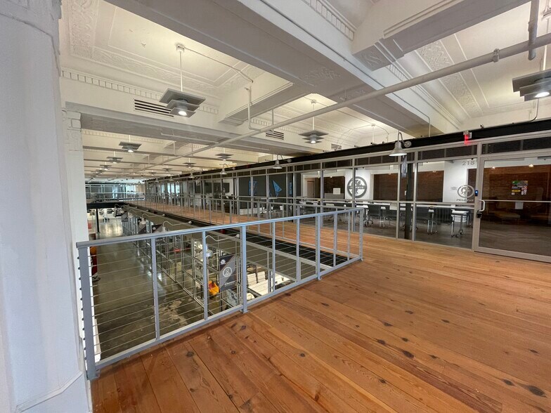 More Photos Of 39 Dexter Ave, Montgomery Apartments For Lease