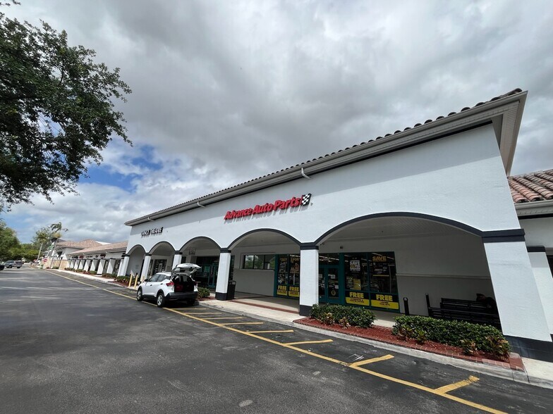 More Photos Of 6502-6588 N State Road 7, Coconut Creek Storefront For Lease
