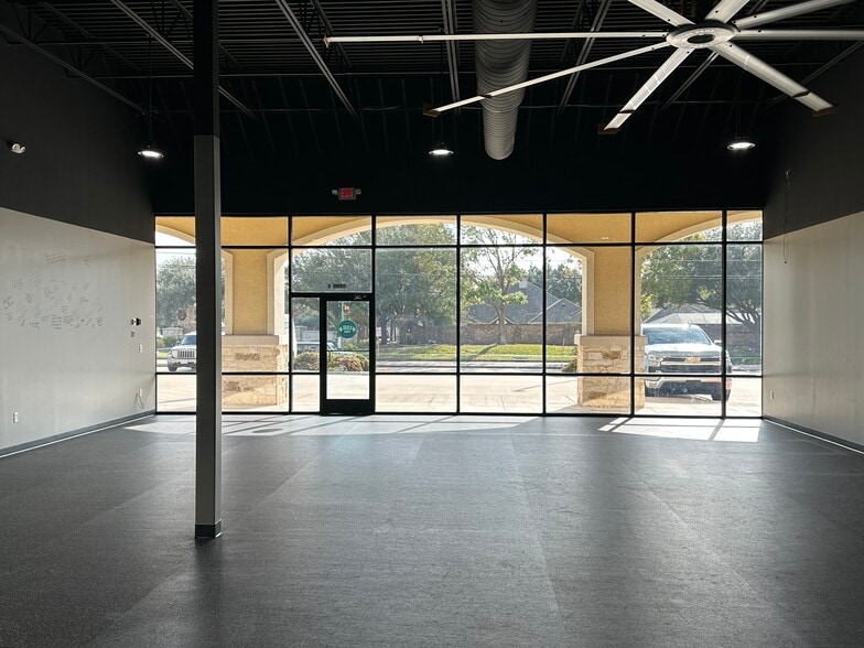 More Photos Of 2206 Katy Flewellen Rd, Katy Storefront For Lease