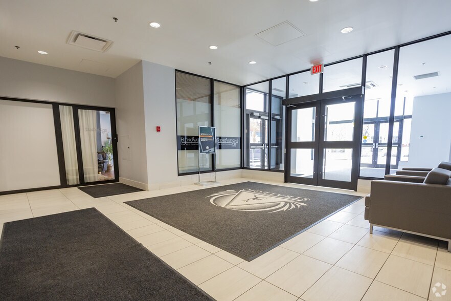 More Photos Of 1000 Centre St NE, Calgary Office For Lease