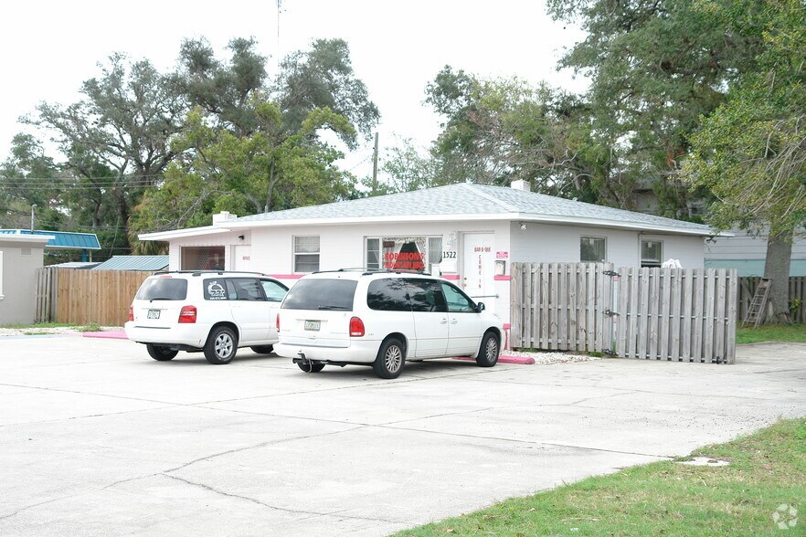 More Photos Of 1522 Ridgewood Ave, Daytona Beach Freestanding For Sale