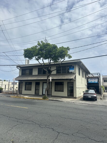 Primary Photo Of 32 Kainehe St, Kailua Storefront Retail Office For Lease