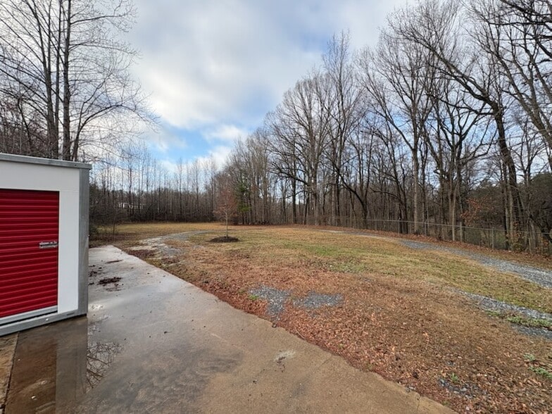 More Photos Of 1855 EAST DIXON BLVD., SHELBY, NC 28150, Shelby Flex For Sale