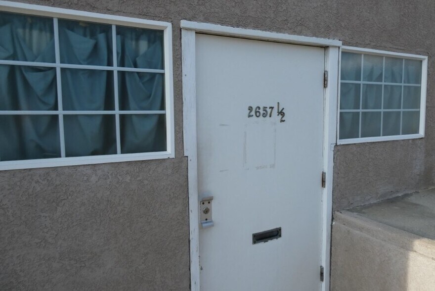 More Photos Of 2657 Honolulu Ave, Montrose Lodge Meeting Hall For Sale