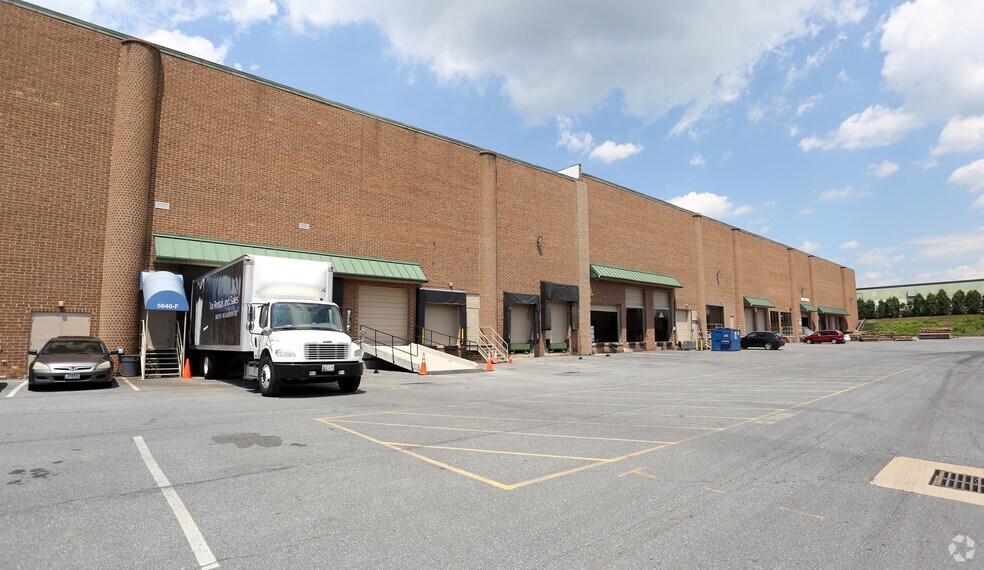 More Photos Of 5640 Sunnyside Ave, Beltsville Warehouse For Lease