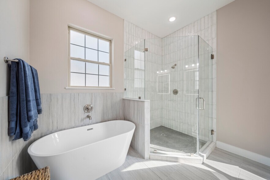 More Photos Of 2632 Paul Quinn St, Houston Apartments For Sale