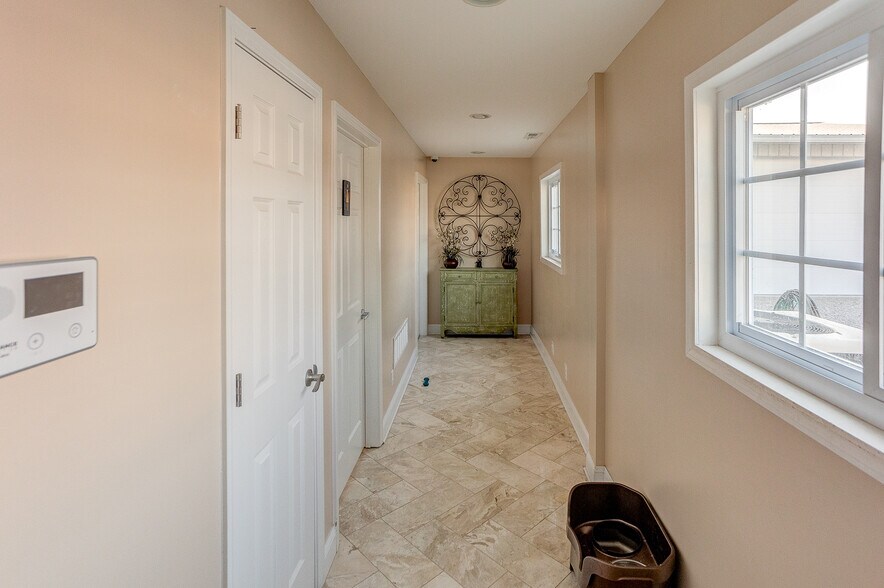 More Photos Of 836 E Highway N, Wentzville Flex For Sale