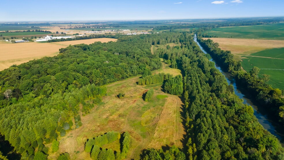 More Photos Of 2948 State Highway V, Matthews Light Manufacturing For Sale