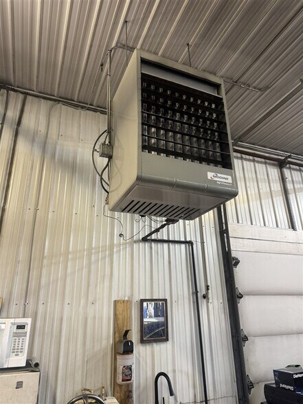 More Photos Of 8062 US Route 127, Greenville Flex For Sale