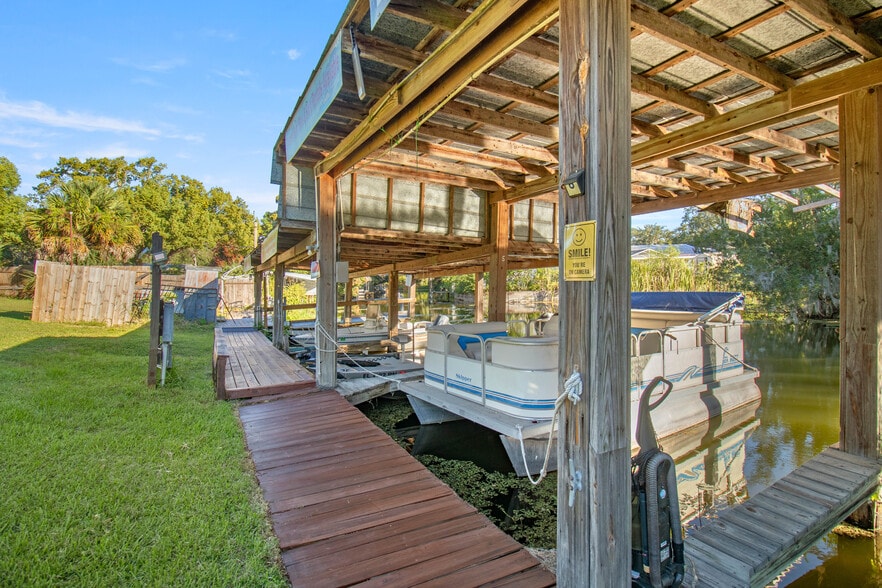 More Photos Of 6808 Lake Griffin Rd, Lady Lake Hotel For Sale
