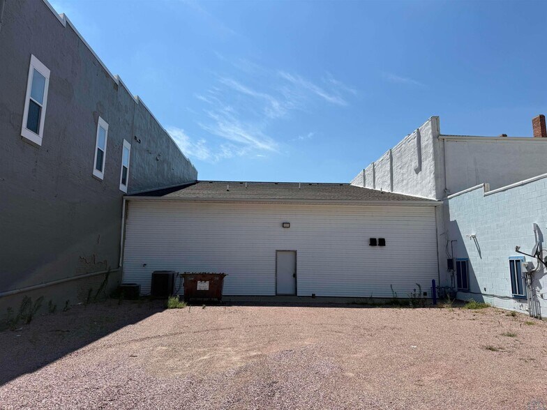 More Photos Of 810 Central Ave, Hawarden Storefront For Sale