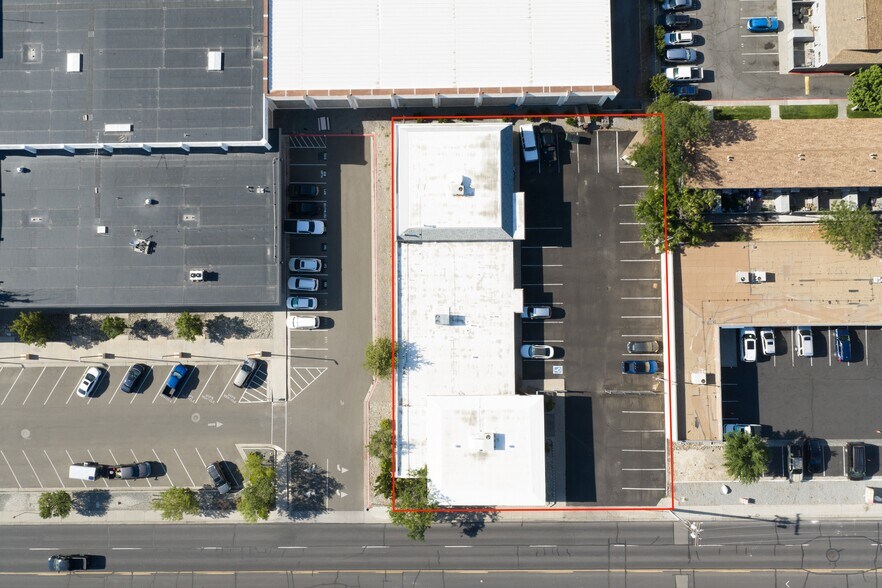 More Photos Of 1900 Vassar St, Reno Research And Development For Sale