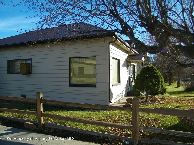 More Photos Of 758 Railroad Ave, Rifle Office For Sale