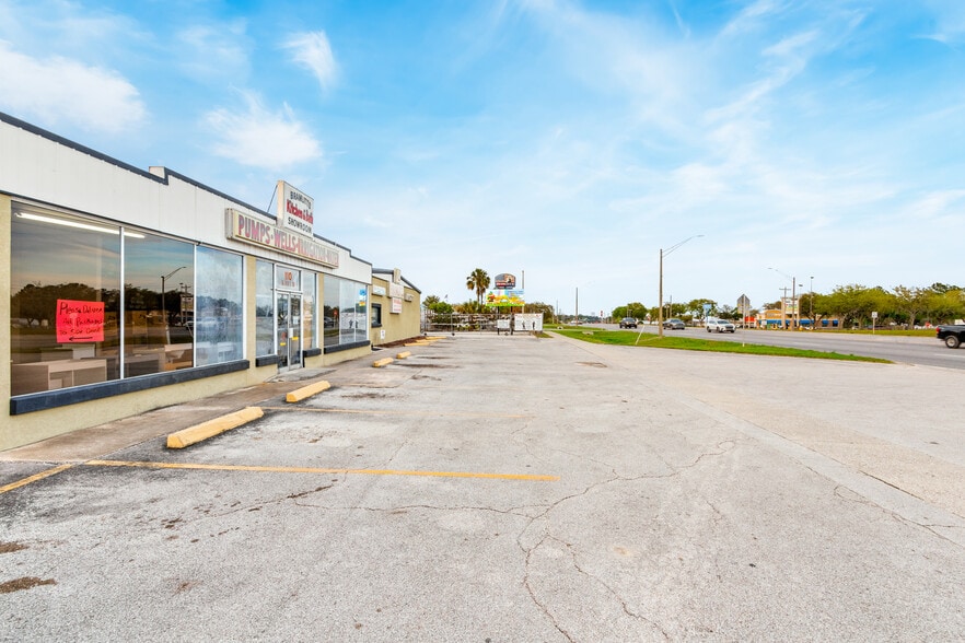 More Photos Of 110 N State Road 19, Palatka Auto Repair For Sale