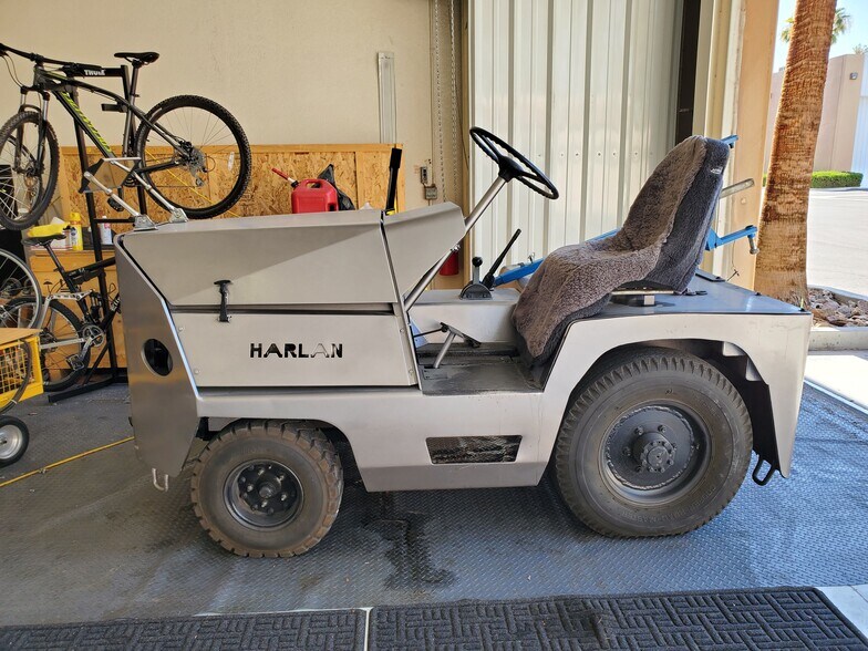 More Photos Of 145 E Reno Ave, Las Vegas Airplane Hangar For Sale