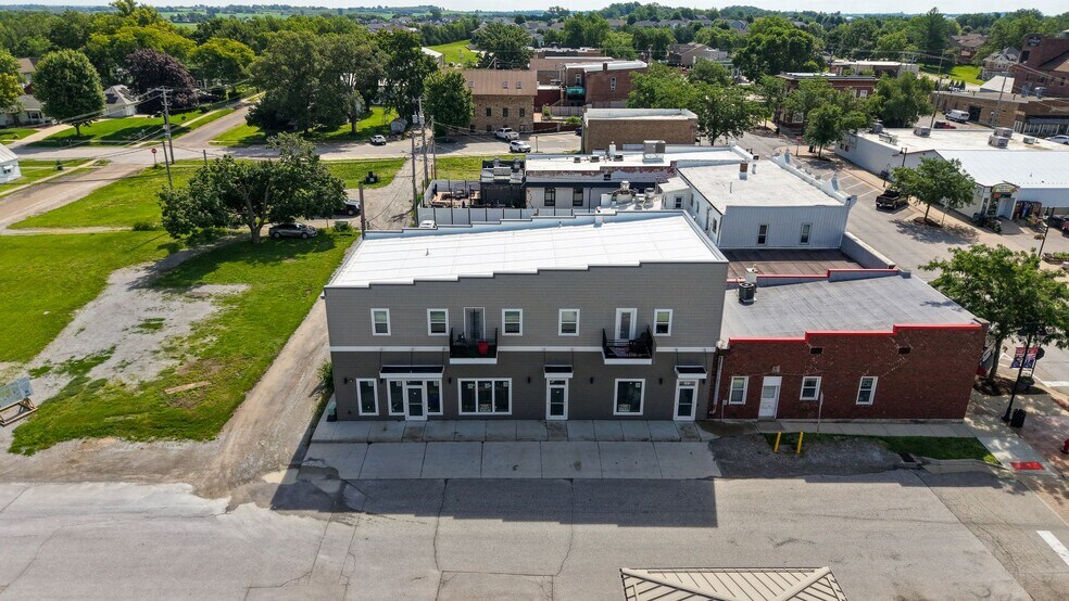 More Photos Of 112 N Iowa St, Solon Storefront Retail Residential For Sale