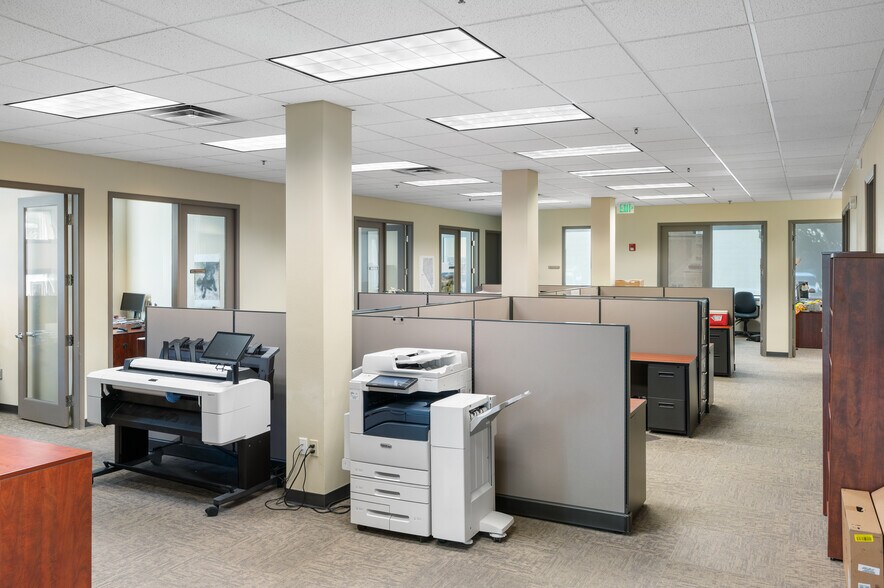 More Photos Of 595 Double Eagle Ct, Reno Office For Lease