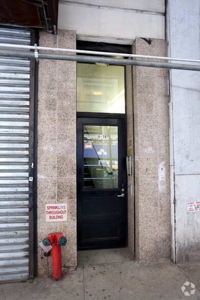More Photos Of 16-18 Maiden Ln, New York Office For Lease