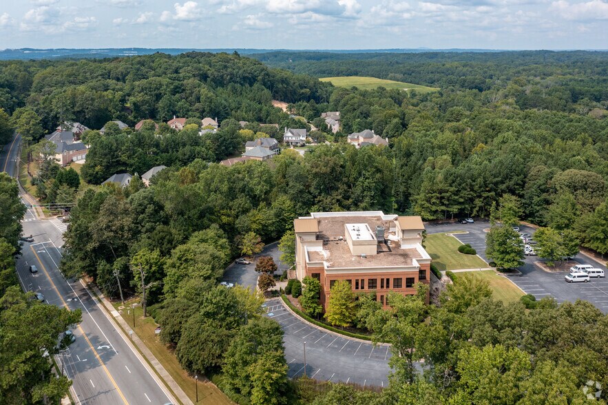 More Photos Of 3915 Cascade Rd, Atlanta Medical For Lease