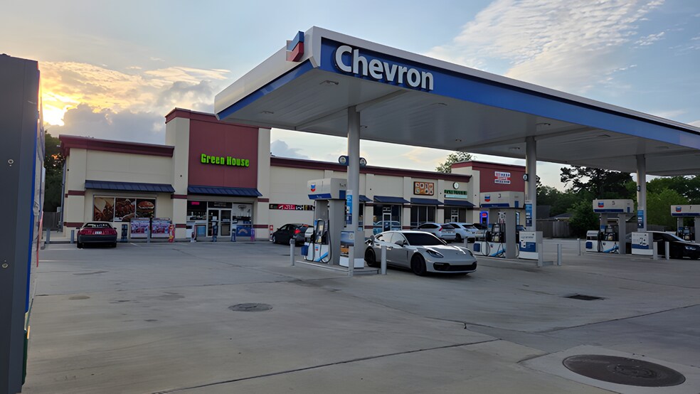 More Photos Of 3603 Greenhouse Rd, Katy Service Station For Sale