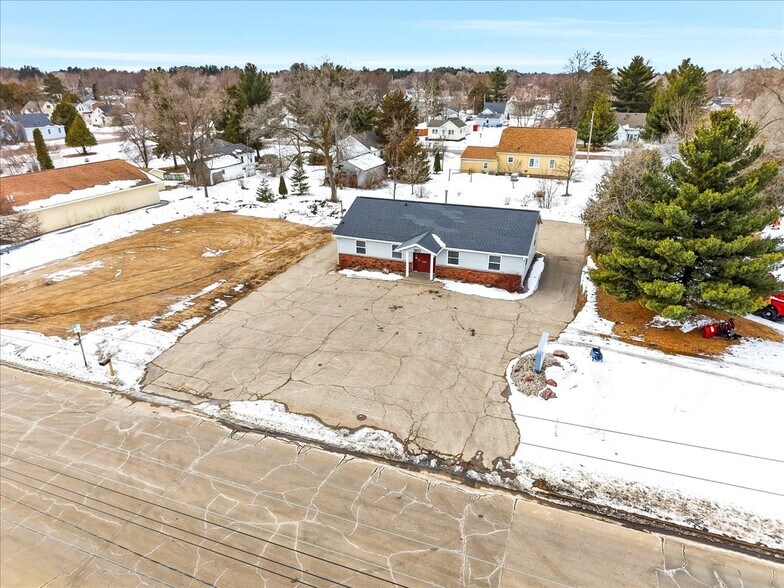 More Photos Of 1910 7th St S, Wisconsin Rapids Office For Sale
