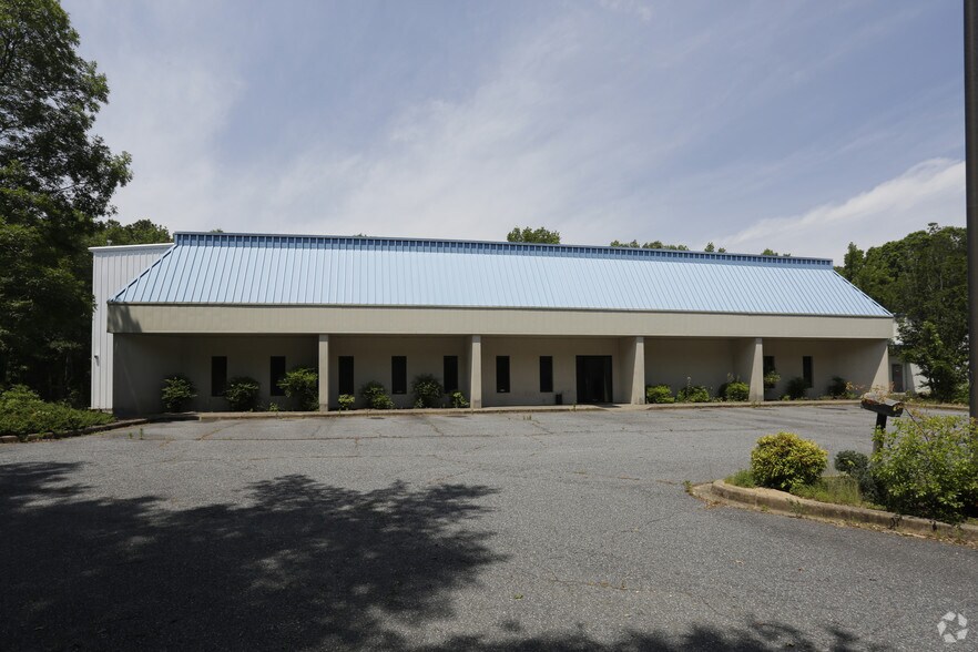 More Photos Of 399 Broyles Ave, Belton Warehouse For Sale