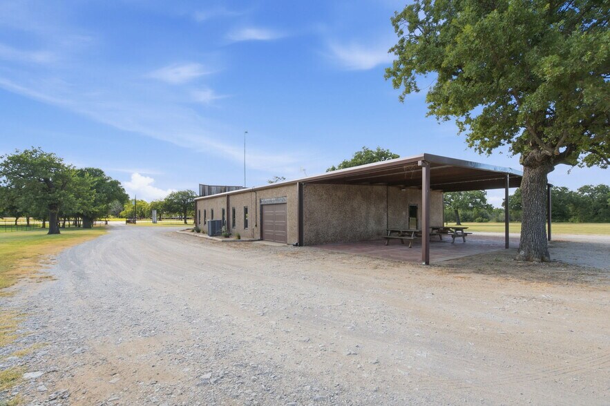 More Photos Of , Mineral Wells Unknown For Sale