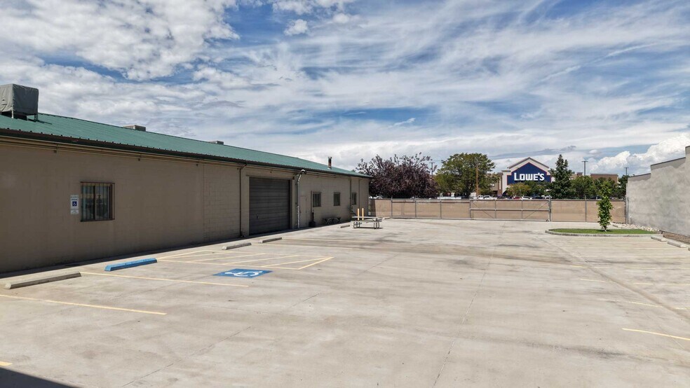 More Photos Of , Pueblo Industrial For Sale