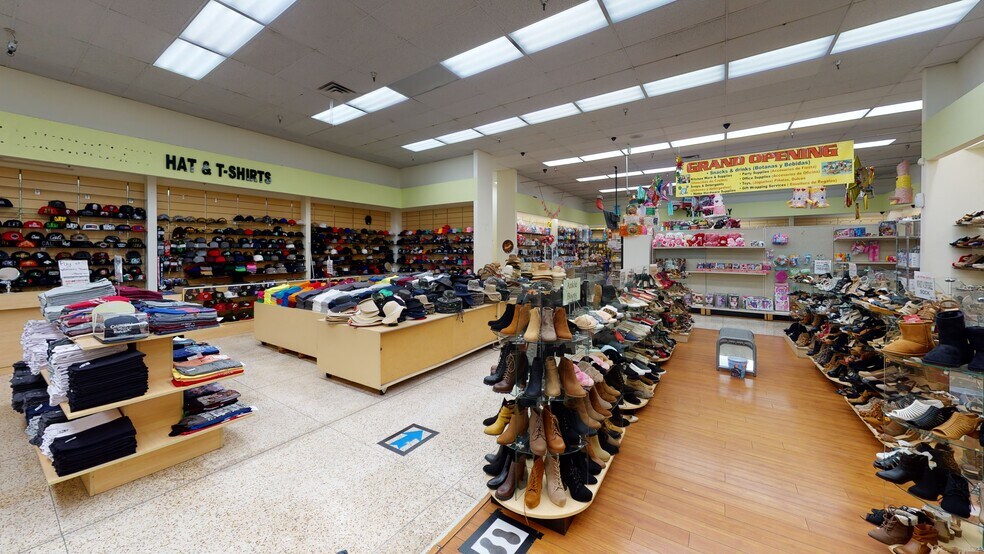 More Photos Of 960 S Santa Fe Ave, Vista Storefront For Sale