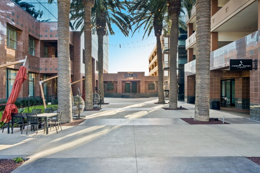 More Photos Of 1851 E 1st St, Santa Ana Office For Lease