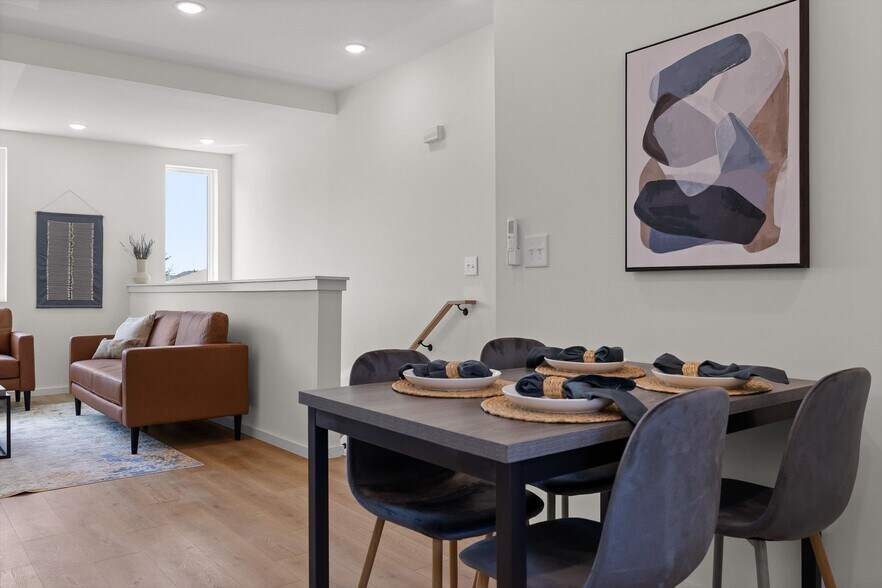More Photos Of 1602 N Central St, Knoxville Apartments For Sale