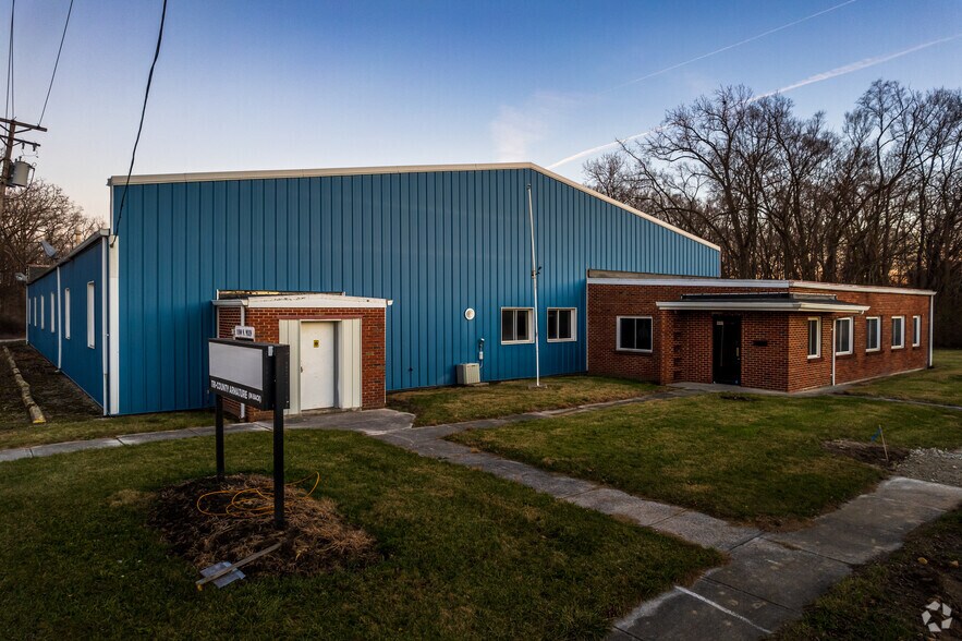 More Photos Of 1100 N Main St, Fostoria Warehouse For Sale
