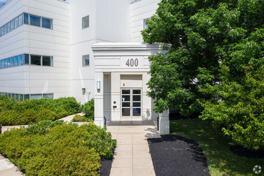 More Photos Of 50 Millstone Rd, East Windsor Office For Lease