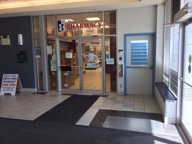 More Photos Of 2551 Hewes Way NW, Edmonton Medical For Lease