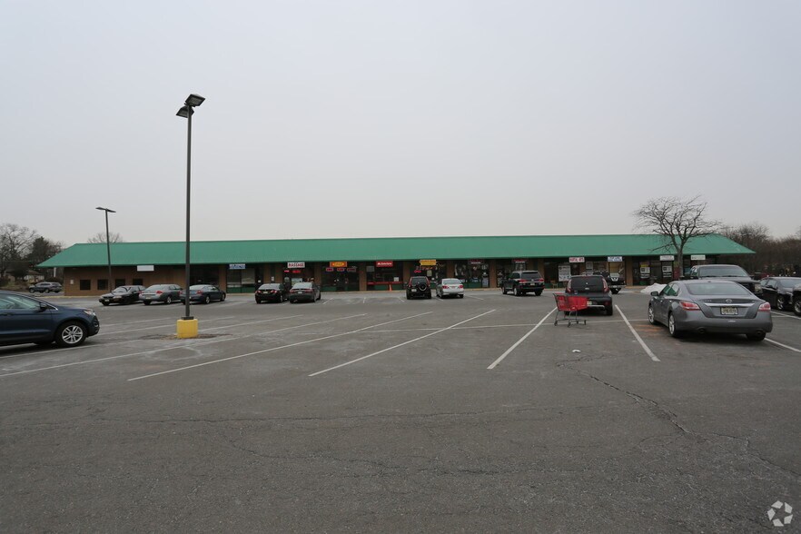 More Photos Of 256 Hwy 206 S, Hillsborough General Retail For Lease