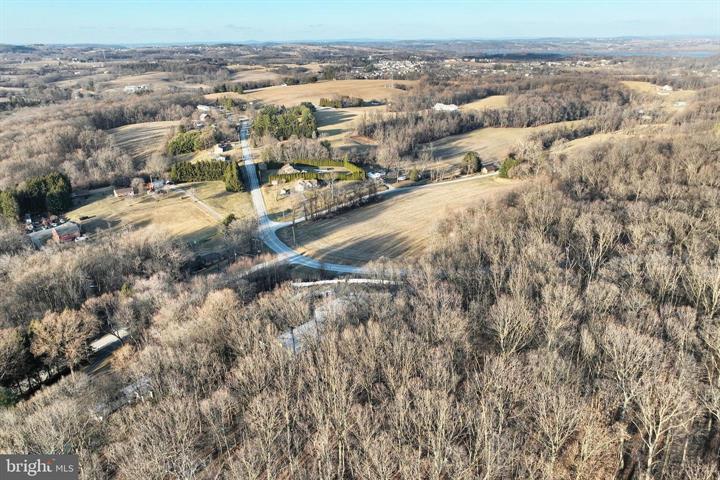 More Photos Of 1678 Prayer Mission Rd, Windsor Light Manufacturing For Sale