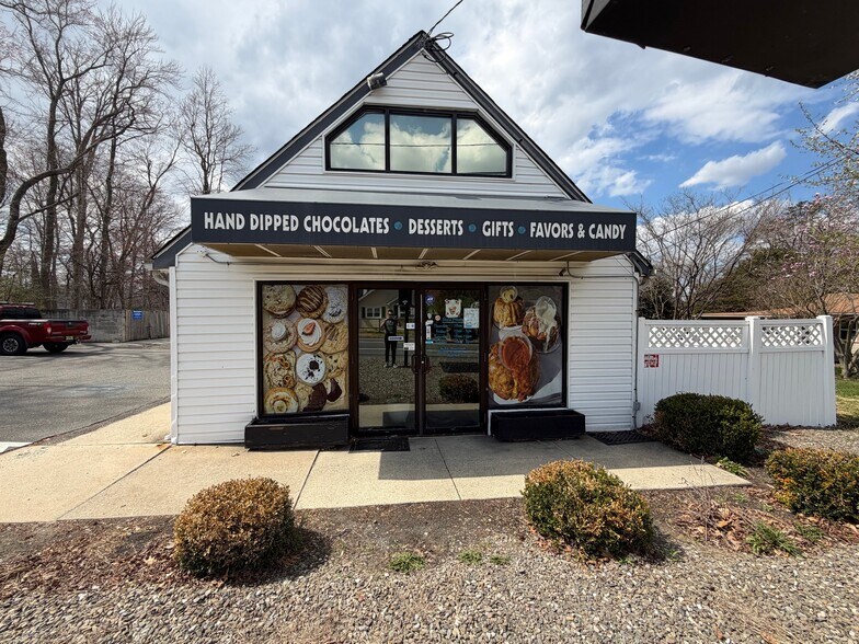 More Photos Of 1526 Hurffville Rd, Deptford Freestanding For Sale