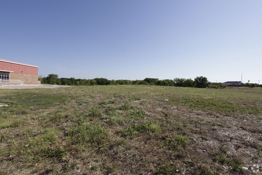More Photos Of 3001 Fair Dr, Fort Worth Land For Sale