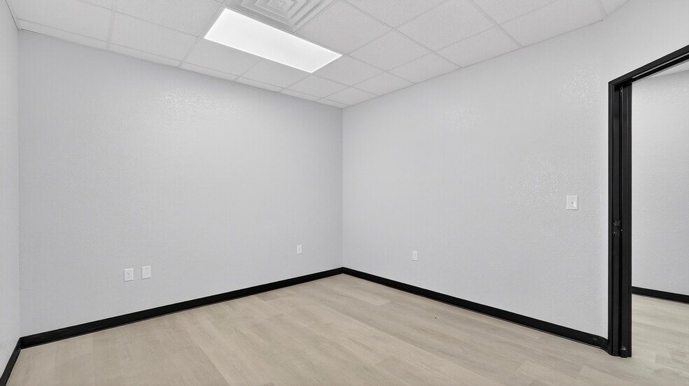 More Photos Of 16511 W Basin St, Odessa Industrial For Sale