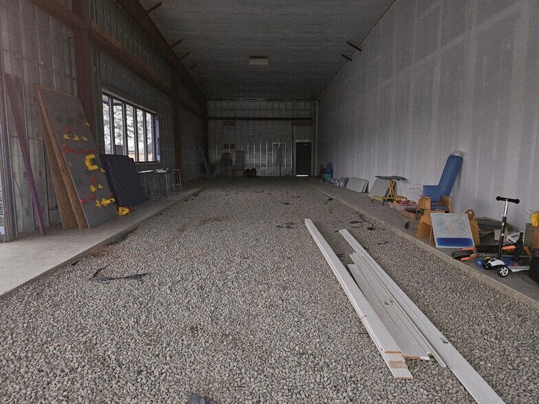 More Photos Of 220 Gridley Ln, Raeford Storefront Retail Office For Lease