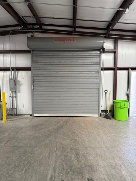 More Photos Of 9 Enterprise Way, Dayton Warehouse For Sale
