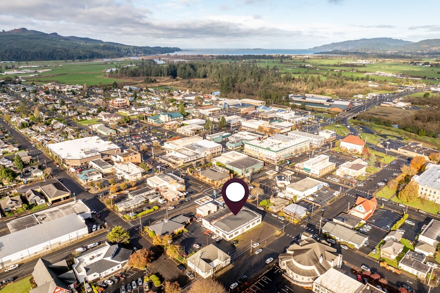 More Photos Of 2105 4th St, Tillamook Industrial For Sale